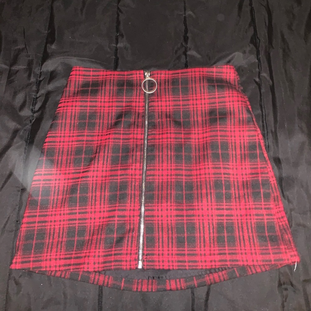 plaid skirt